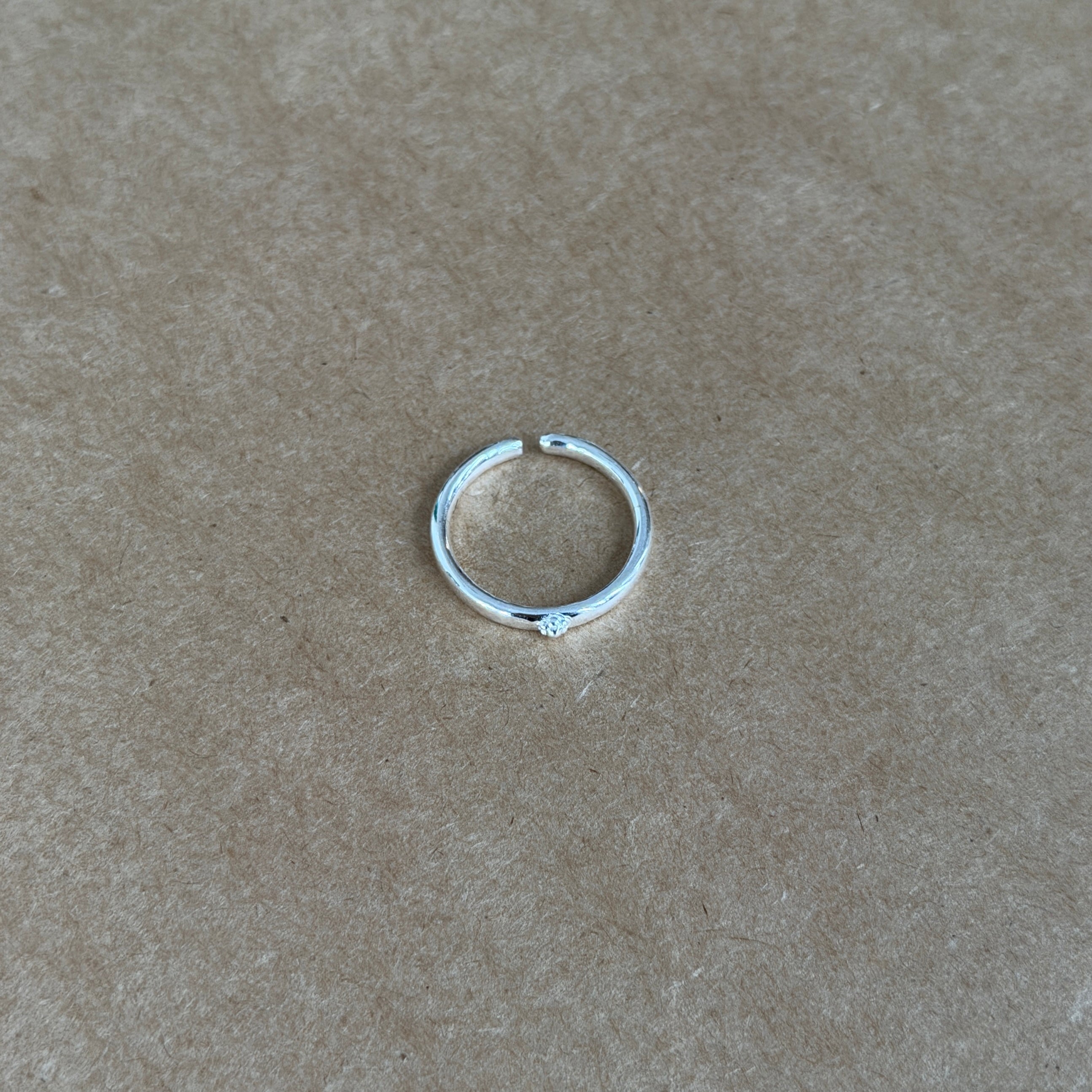 Plum Detail Open Ring