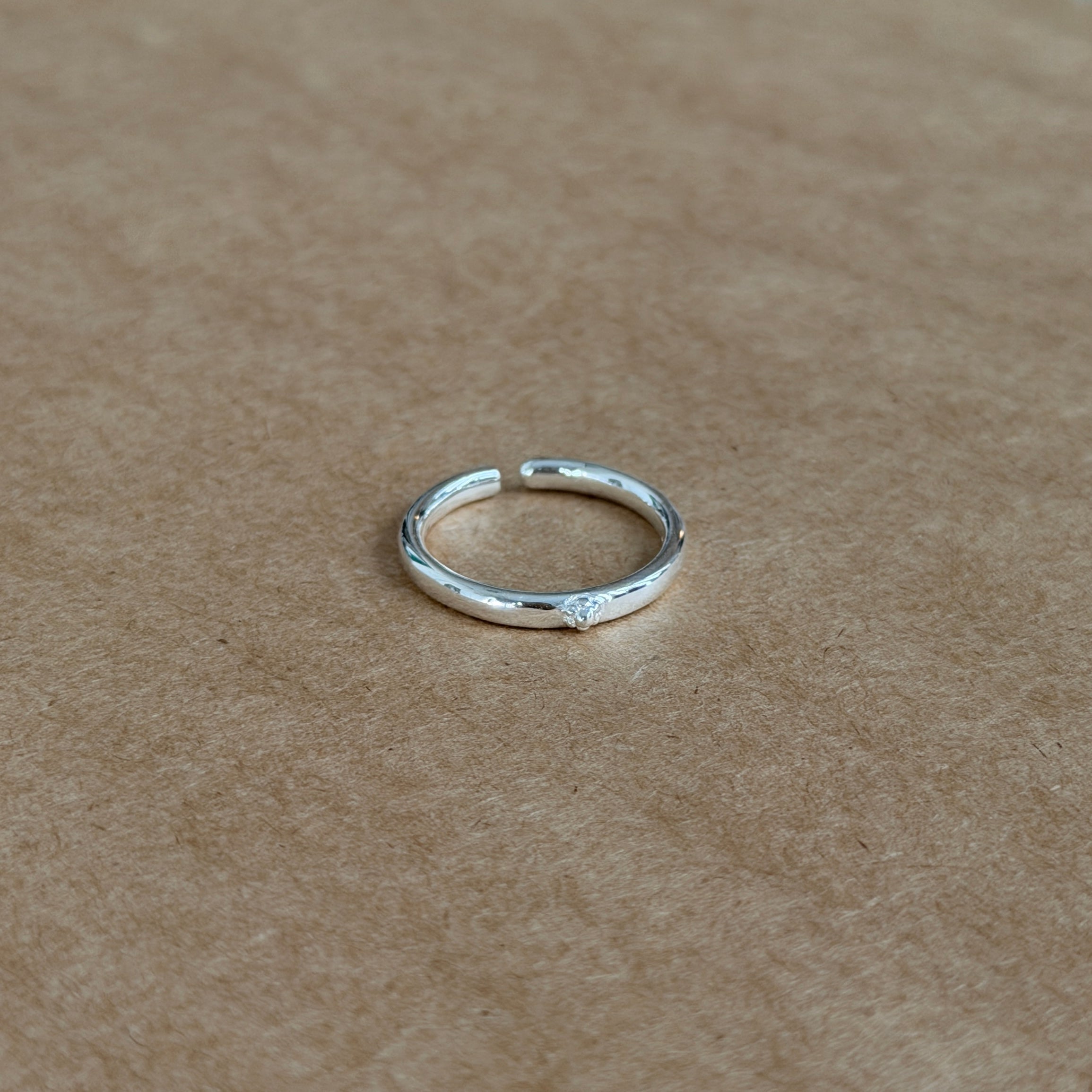 Plum Detail Open Ring