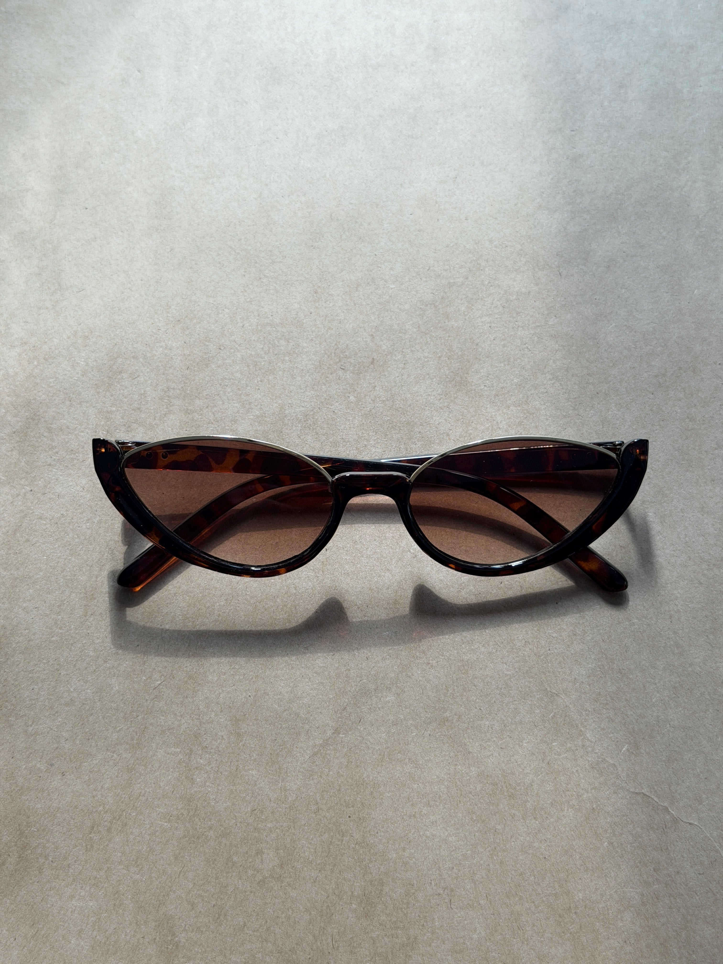 Half frame sunglasses